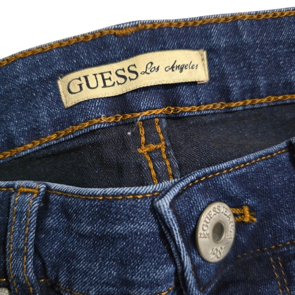 GUESS ♥︎ Mid Rise Skinny Jeans Women’s Size 28 Stretch Denim Dark Wash - Picture 6 of 11